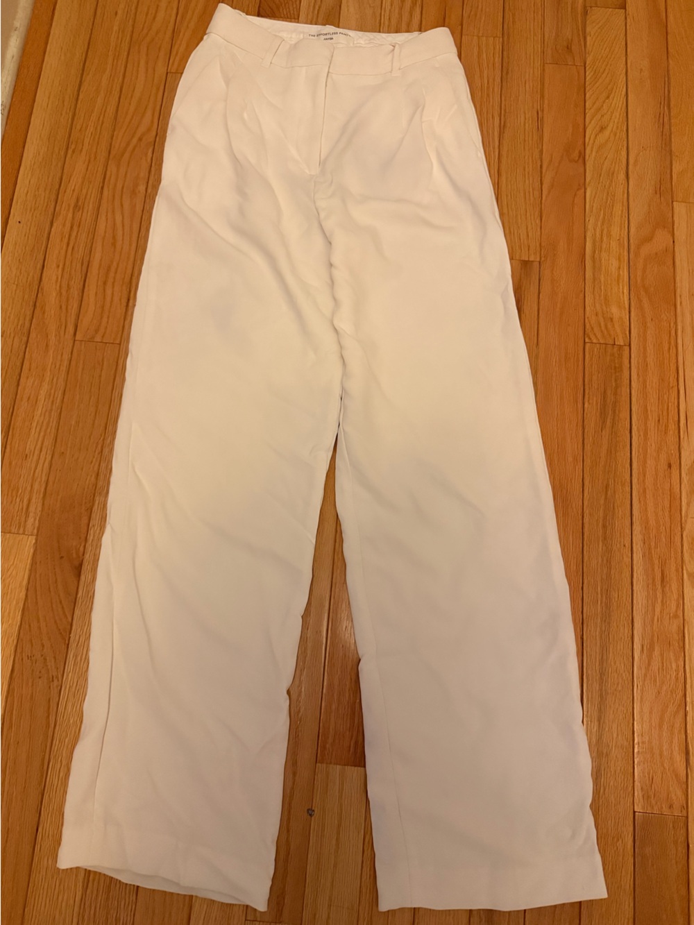 Aritzia effortless pangs